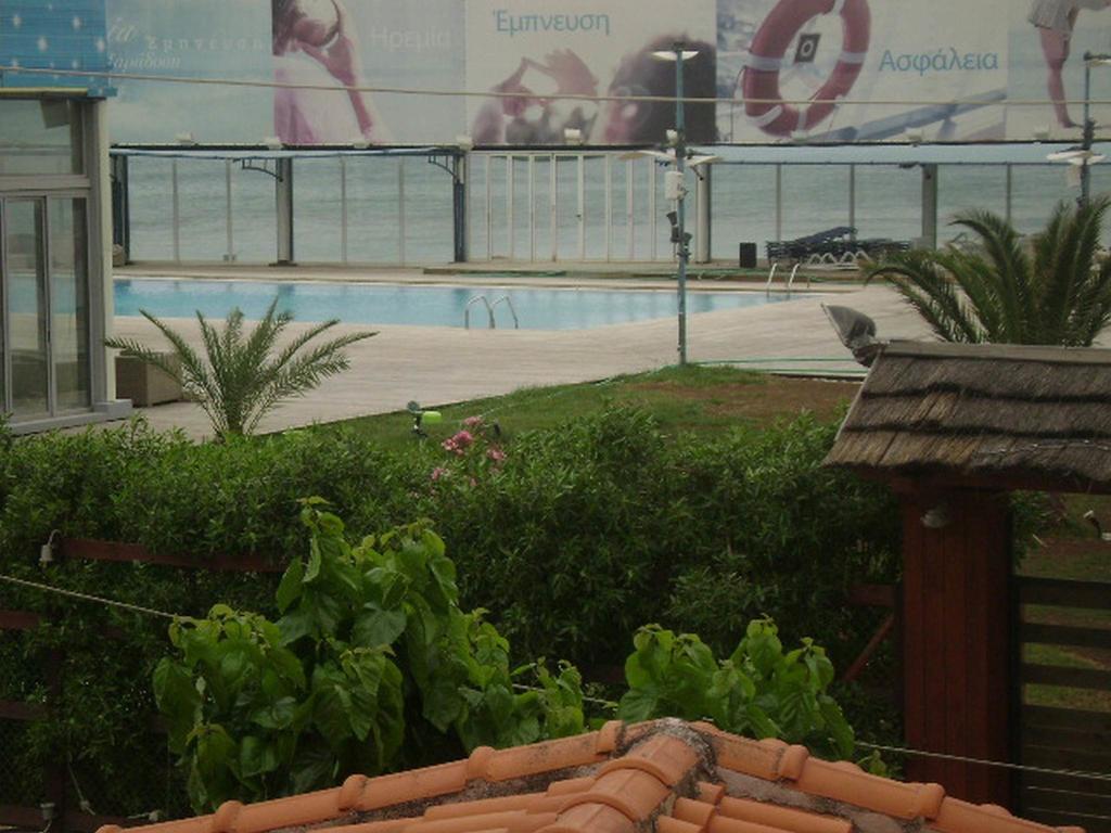 Adonis Beach Hotel イラクリオン エクステリア 写真